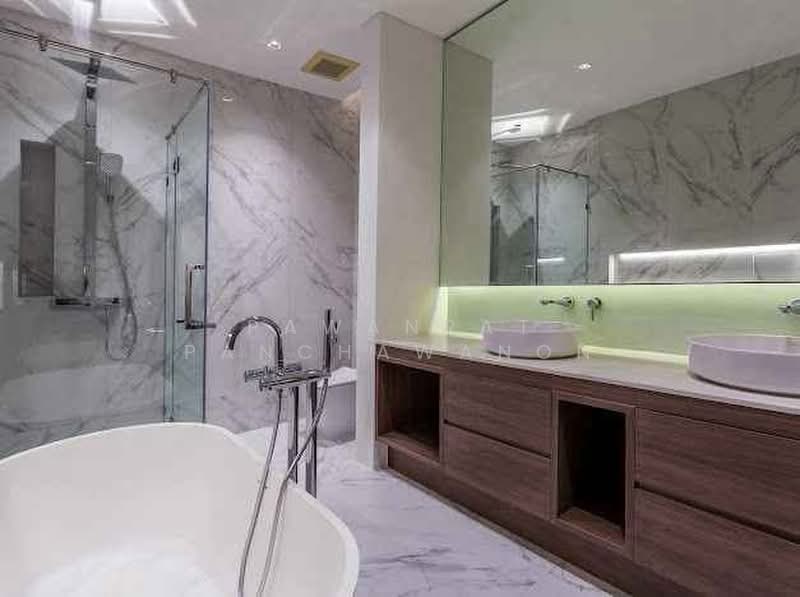 Domus 18, Bangkok, Soi Sukhumvit 18, Khlong Toei, Bangkok, 3 Bedrooms, 167 sqm, Condo For Rent, by Pawanrat Panchawanon, 500441716 - DDproperty.com