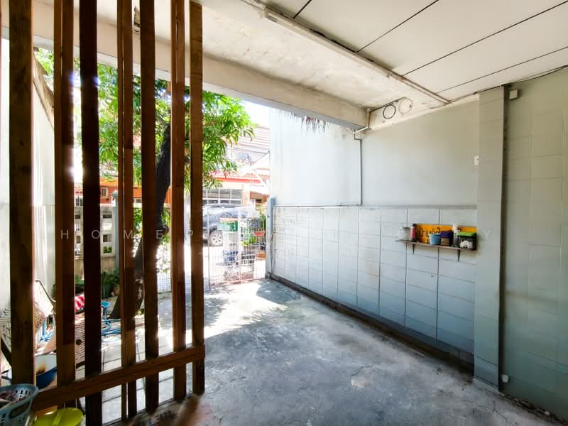 Moobaan Sena Villa 84, Bangkok, Khlong Chan, Bang Kapi, Bangkok, 2 Bedrooms, 115 sqm, Townhouse For Sale, by HOMEPLUS REALTY - คุณจ๋า, 500441717 - DDproperty.com