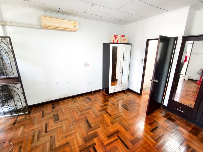 Moobaan Sena Villa 84 : หมู่บ้าน เสนาวิลล่า 84, กรุงเทพ, คลองจั่น, บางกะปิ, กรุงเทพ, 115 ตร.ม., ทาวน์เฮ้าส์ ขาย, โดย HOMEPLUS REALTY - คุณจ๋า, 500441717 - DDproperty.com