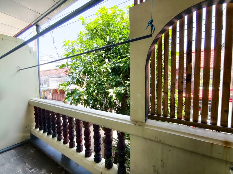 Moobaan Sena Villa 84, Bangkok, Khlong Chan, Bang Kapi, Bangkok, 2 Bedrooms, 115 sqm, Townhouse For Sale, by HOMEPLUS REALTY - คุณจ๋า, 500441717 - DDproperty.com