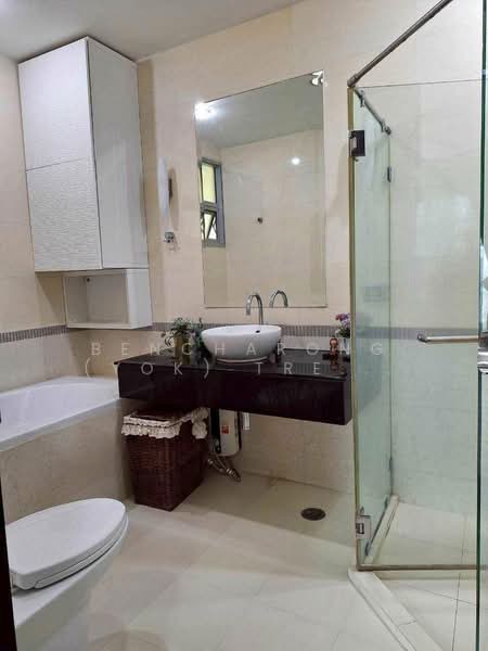 Baan Klang Krung Siam-Pathumwan, Bangkok, Petchburi Road, Thanon Phetchaburi, Ratchathewi, Bangkok, 2 Bedrooms, 67 sqm, Condo For Rent, by Bencharong (Yok) Treerat-a-na-wat, 500441773 - DDproperty.com
