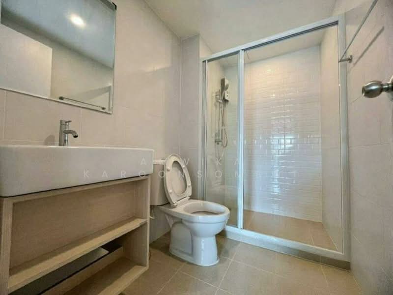 Chewathai Hallmark Ladprao - Chokchai 4 (Phase 2), Bangkok, Sangkhom Songkhro Road, Saphan Song, Wang Thonglang, Bangkok, 1 Bedroom, 32 sqm, Condo For Rent, by Amwika Karoonsombat, 500441774 - DDproperty.com