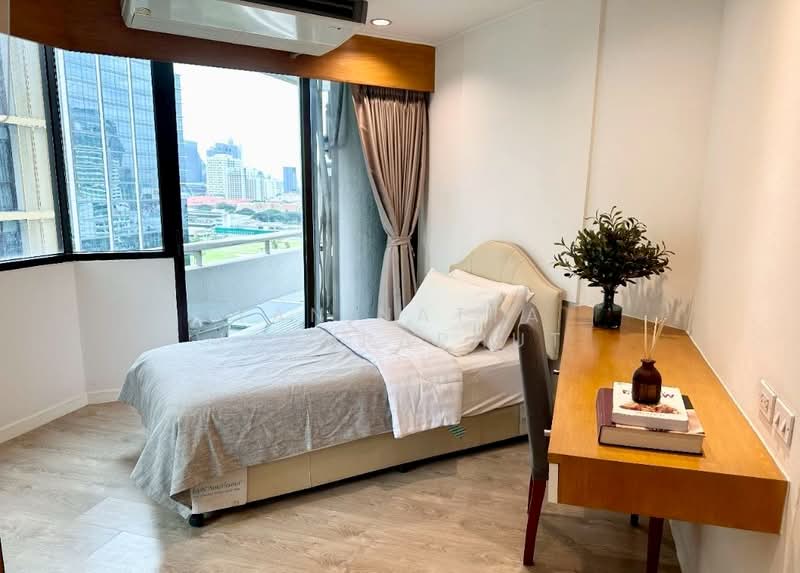 The Royal Place 1, Bangkok, Rajdamri, Lumphini, Pathum Wan, Bangkok, 2 Bedrooms, 84 sqm, Condo For Rent, by Yaninatta Jaturaphut, 500441776 - DDproperty.com