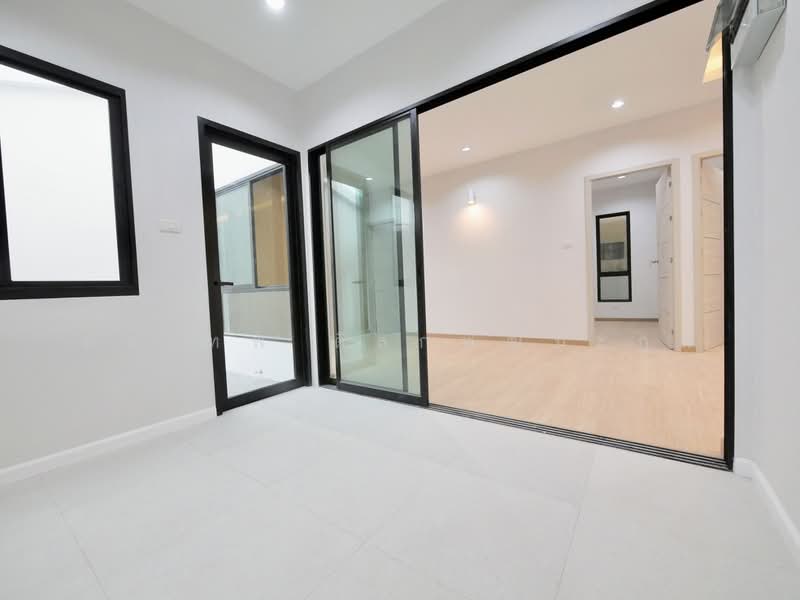 บ้านเดี่ยวชั้นเดียว รามคำแหง 136, Bangkok, รามคำแหง, Rat Phatthana, Saphan Sung, Bangkok, 3 Bedrooms, 103 sqm, Single Detached House For Sale, by ทัตเทพ ดิลกพัฒนะกูล, 500441777 - DDproperty.com