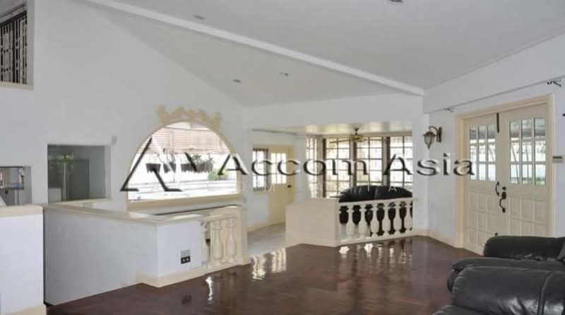 Home Office, Private Swimming Pool 3 Bedrooms House for Rent in Sukhumvit, Bangkok near BTS Thong Lo, กรุงเทพ, คลองตันเหนือ, วัฒนา, กรุงเทพ, 250 ตร.ม., บ้านเดี่ยว ให้เช่า, โดย Accom Asia, 500441816 - DDproperty.com