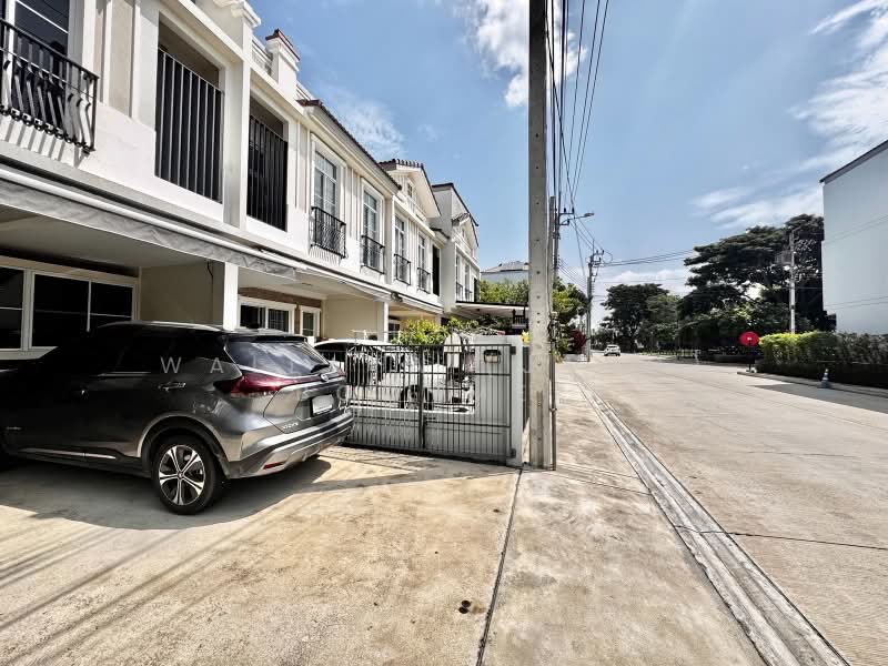 Indy 2 Bangna-Ramkhamhaeng 2 : อินดี้ 2 บางนา-รามคําแหง2, กรุงเทพ, ซ.รามคำแหง 2, ดอกไม้, ประเวศ, กรุงเทพ, 121 ตร.ม., ทาวน์เฮ้าส์ ขาย, โดย Wallaya (Jang) Boonmee, 500441832 - DDproperty.com
