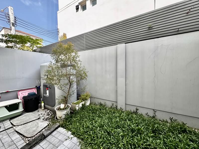 Indy 2 Bangna-Ramkhamhaeng 2, Bangkok, Soi Ramkhamhaeng 2, Dok Mai, Prawet, Bangkok, 3 Bedrooms, 121 sqm, Townhouse For Sale, by Wallaya (Jang) Boonmee, 500441832 - DDproperty.com