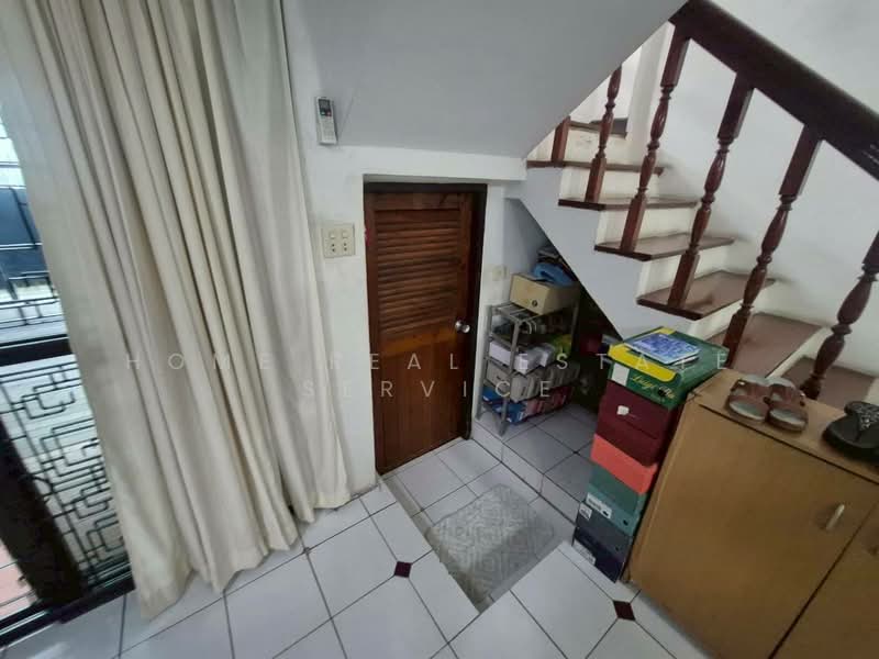 Sikharrin Village Ramkhamhaeng, Bangkok, Hua Mak, Bang Kapi, Bangkok, 5 Bedrooms, 200 sqm, Townhouse For Sale, by HOME Real Estate Service, 500441853 - DDproperty.com