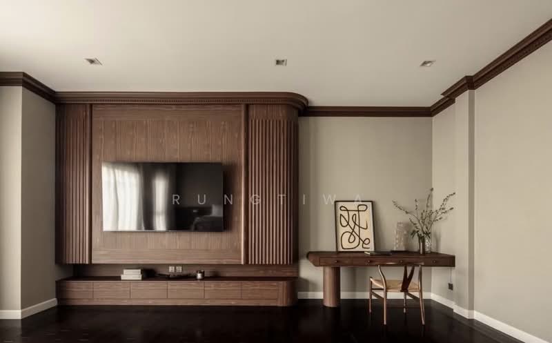 Grand Bangkok Boulevard Krungthepkritha, Bangkok, Srinakarin-Romklao Road, Khlong Sam Prawet, Lat Krabang, Bangkok, 3 Bedrooms, 441 sqm, Single Detached House For Sale, by Rungtiwa, 500441866 - DDproperty.com