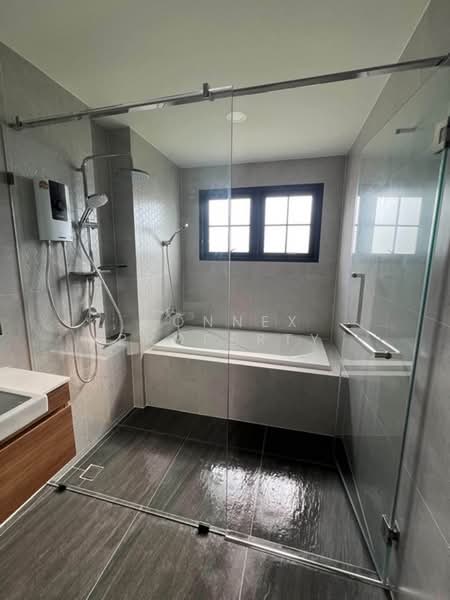 Centro Bangna Km.7, Samut Prakan, Buanakarin Road, Bang Kaeo, Bang Plee, Samut Prakan, 4 Bedrooms, 110 sqm, Single Detached House For Sale, by Connex Property, 500441949 - DDproperty.com