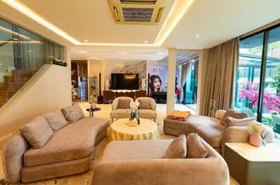 ขาย - ขายบ้านขาดทุน หรูเกินราคา 25 M มีหลังเดียว 3 ชั้น The Ava residence สุขุมวิท-อ่อนนุช, กรุงเทพ