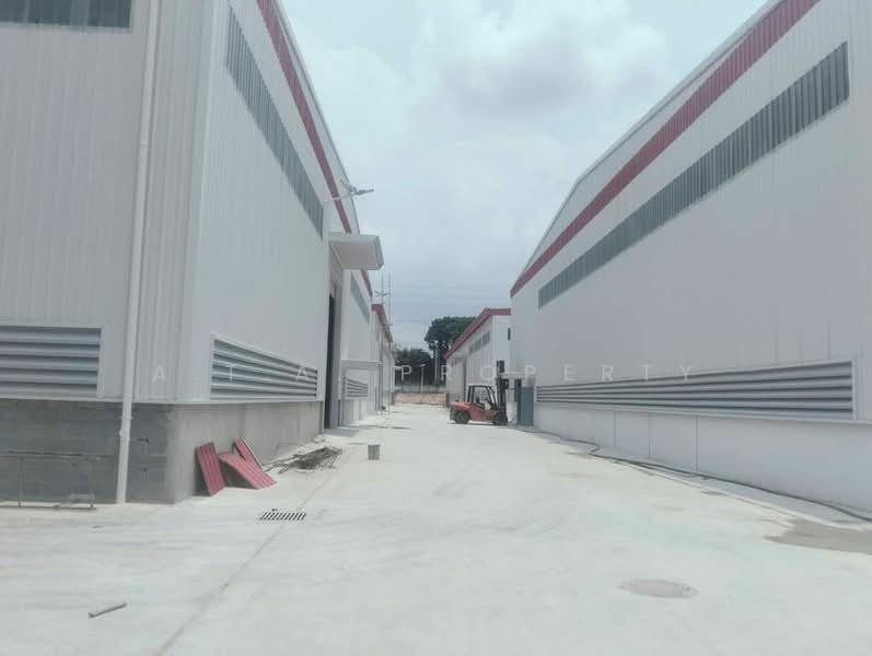 โกดังสร้างใหม่ เขาคันทรง ศรีราชา, Chon Buri (Pattaya), เขาคันทรง, Khao Khan Song, Si Racha, Chon Buri (Pattaya), , 2,000 sqm, Warehouse/Factory For Rent, by A.T.A. Property, 500441990 - DDproperty.com