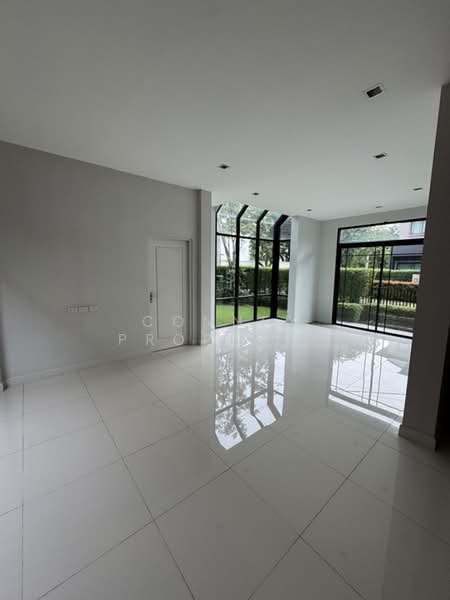 Bangkok Boulevard Sathorn-Pinklao 2 : บางกอก บูเลอวาร์ด สาทร-ปิ่นเกล้า 2, นนทบุรี, ถนน บางกรวย-จงถนอม, มหาสวัสดิ์, บางกรวย, นนทบุรี, 200 ตร.ม., บ้านเดี่ยว ขาย, โดย Connex Property, 500442003 - DDproperty.com
