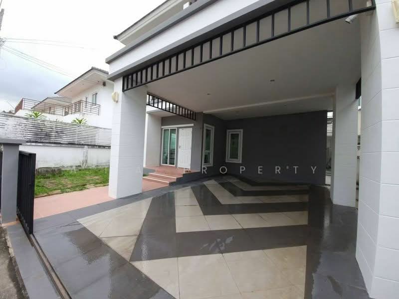 Crystal Plus ศรีราชา, Chon Buri (Pattaya), หนองยายบู่, Surasak, Si Racha, Chon Buri (Pattaya), 4 Bedrooms, 200 sqm, Single Detached House For Sale, by A.T.A. Property, 500442005 - DDproperty.com