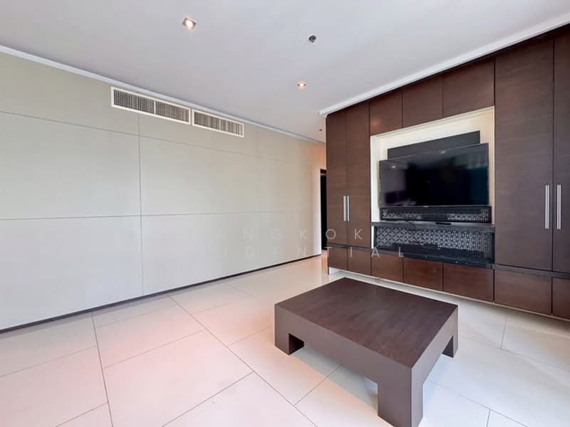The Emporio Place, Bangkok, 93 Soi Sukhumvit 24, Sukhumvit Road, Khong Tan, Khlong Toei, Bangkok, 3 Bedrooms, 165 sqm, Condo For Rent, by Bangkok Residential, 500442008 - DDproperty.com