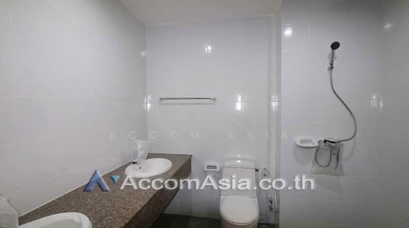 4 Bedrooms Townhouse for Rent in Sukhumvit, Bangkok near BTS Nana, กรุงเทพ, คลองตันเหนือ, วัฒนา, กรุงเทพ, 200 ตร.ม., บ้านเดี่ยว ให้เช่า, โดย Accom Asia, 500442025 - DDproperty.com