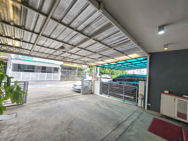The Connect Bearing Station : เดอะ คอนเนค แบริ่ง สเตชั่น, สมุทรปราการ, ซอย แบริ่ง 58/6, สำโรงเหนือ, เมืองสมุทรปราการ, สมุทรปราการ, 150 ตร.ม., ทาวน์เฮ้าส์ ขาย, โดย The Best Property ขวัญ, 500442026 - DDproperty.com