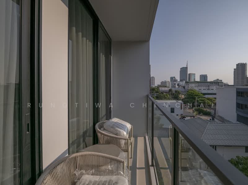 Via 34, Bangkok, 15 Soi Sukhumvit 34, Khong Tan, Khlong Toei, Bangkok, 3 Bedrooms, 146 sqm, Condo For Rent, by Rungtiwa Chinchai, 500442041 - DDproperty.com