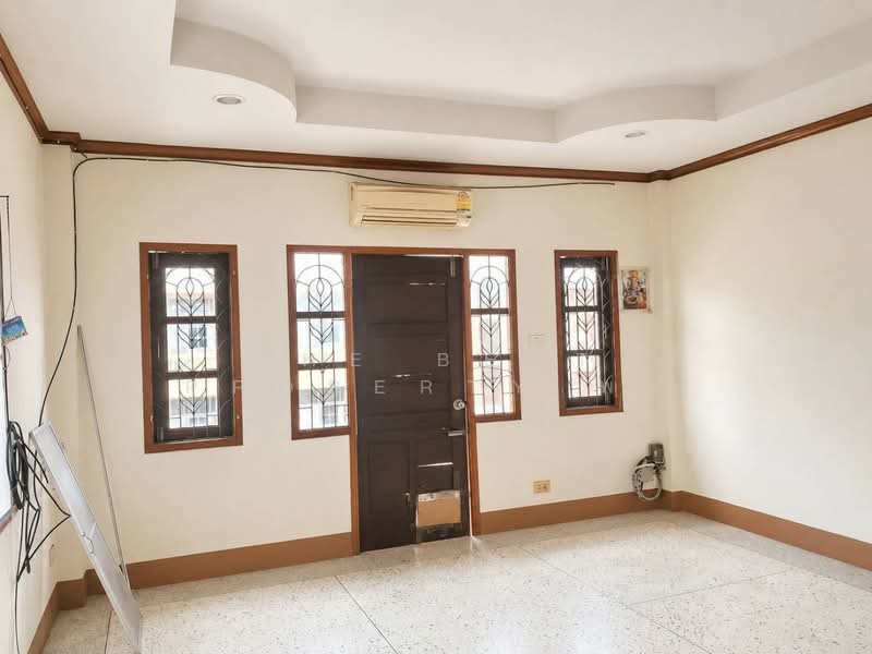 อาคารพาณิชย์อุทัย พระนครศรีอยุธยา, Phra Nakhon Si Ayutthaya, Tha-nu, Uthai, Phra Nakhon Si Ayutthaya, , 100 sqm, Shophouse For Sale, by The Best Property พร, 500442061 - DDproperty.com