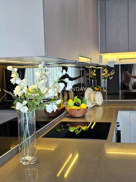 IDEO Chula-Samyan, Bangkok, Si Phraya Road, Maha Phrutharam, Bang Rak, Bangkok, 2 Bedrooms, 71 sqm, Condo For Sale, by Neeranuch Somprasong, 500442063 - DDproperty.com