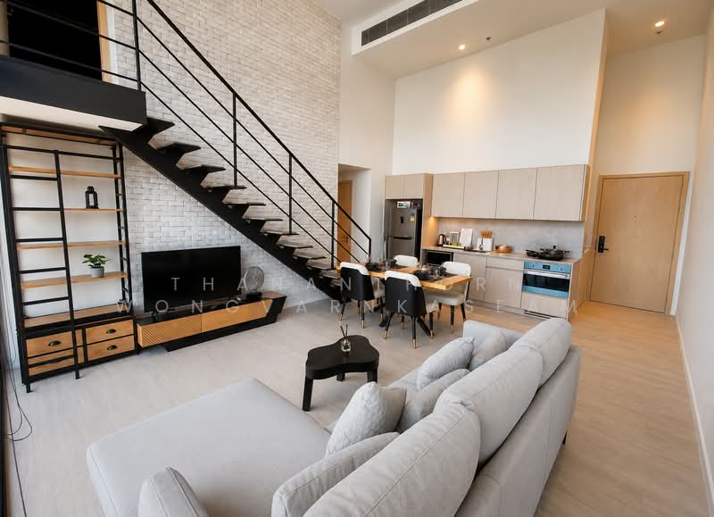 The Lofts Silom : เดอะ ลอฟท์ สีลม, กรุงเทพ, ถนนประมวญ, สีลม, บางรัก, กรุงเทพ, 75 ตร.ม., คอนโด ให้เช่า, โดย Thananthorn Wongvarnkaseam, 500442071 - DDproperty.com