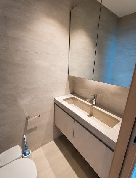 The Lofts Silom : เดอะ ลอฟท์ สีลม, กรุงเทพ, ถนนประมวญ, สีลม, บางรัก, กรุงเทพ, 75 ตร.ม., คอนโด ให้เช่า, โดย Thananthorn Wongvarnkaseam, 500442071 - DDproperty.com