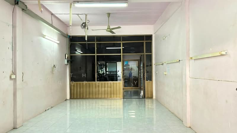 พรร่มเย็นวิลล่า ลำลูกกา-คลอง 2, Pathum Thani, Khu Khot, Lam Luk Ka, Pathum Thani, 3 Bedrooms, 100 sqm, Townhouse For Sale, by The Best Property เสก, 500442072 - DDproperty.com