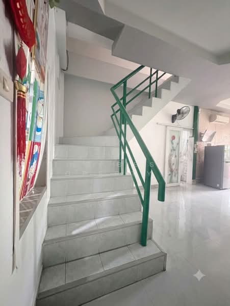 หมู่บ้านจุฑาภัทร ลาดหลุมแก้ว (Baan Juthaphat) ปทุมธานี, ปทุมธานี, คูขวาง, ลาดหลุมแก้ว, ปทุมธานี, 150 ตร.ม., ทาวน์เฮ้าส์ ขาย, โดย The Best Property  อ้อย, 500442087 - DDproperty.com