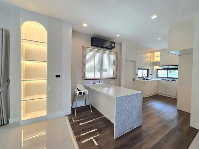 Bangkok Boulevard Chaengwatthana-Ratchaphruek, Nonthaburi, Thai Chamber of Commerce Road, Bang Tanai, Pak Kret, Nonthaburi, 4 Bedrooms, 278 sqm, Single Detached House For Rent, by รัตนฉัตร์ ชยานันท์สิริภัค, 500442088 - DDproperty.com