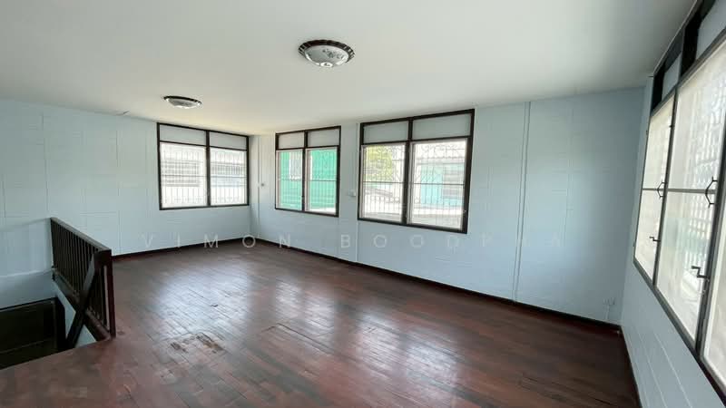 Nakkila Laem Thong Village, Bangkok, Saphan Sung, Bangkok, 2 Bedrooms, 112 sqm, Single Detached House For Sale, by Vimon Boodpha, 500442147 - DDproperty.com