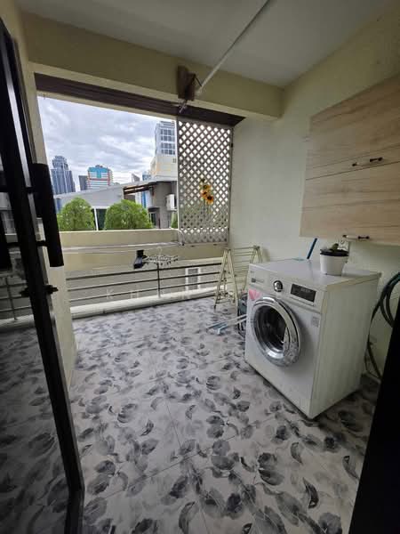 Beverly Hill Mansion Sukhumvit 63, Bangkok, Sukhumvit Road, Phra Kanong Nua, Watthana, Bangkok, 2 Bedrooms, 135 sqm, Condo For Rent, by Khun EVE, 500442238 - DDproperty.com