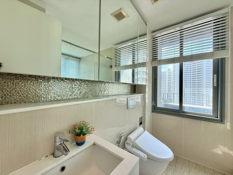 H Sukhumvit 43, Bangkok, 28 Sukhumvit 34 Road, Khlong Tan Nua, Watthana, Bangkok, 2 Bedrooms, 62 sqm, Condo For Rent, by Bangkok Residential, 500442242 - DDproperty.com