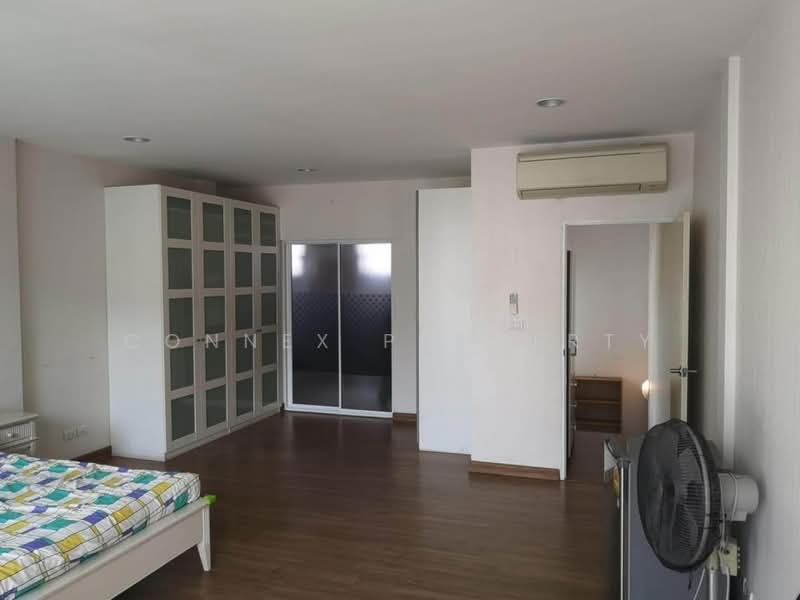 Baan Klang Muang Sathorn-Taksin 2 : บ้านกลางเมือง สาทร-ตากสิน 2, กรุงเทพ, ถนนกัลปพฤกษ์, บางค้อ, จอมทอง, กรุงเทพ, 164 ตร.ม., ทาวน์เฮ้าส์ ขาย, โดย Connex Property, 500442301 - DDproperty.com