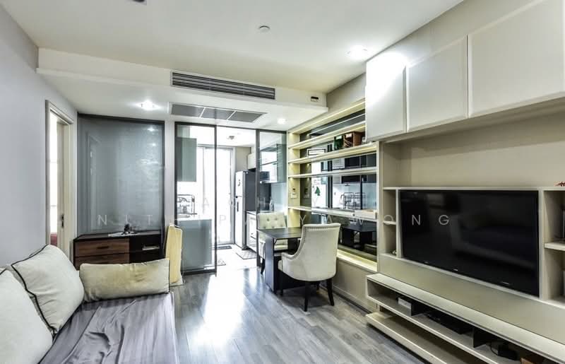 The Room Sathorn, Bangkok, 78 Pan Road, Silom, Bang Rak, Bangkok, 1 Bedroom, 47 sqm, Condo For Rent, by Achaya Nithipanyawong, 500442304 - DDproperty.com