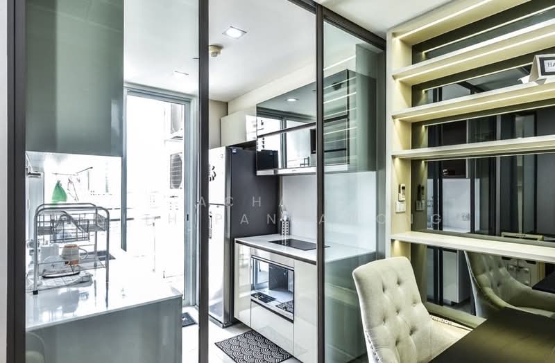 The Room Sathorn, Bangkok, 78 Pan Road, Silom, Bang Rak, Bangkok, 1 Bedroom, 47 sqm, Condo For Rent, by Achaya Nithipanyawong, 500442304 - DDproperty.com