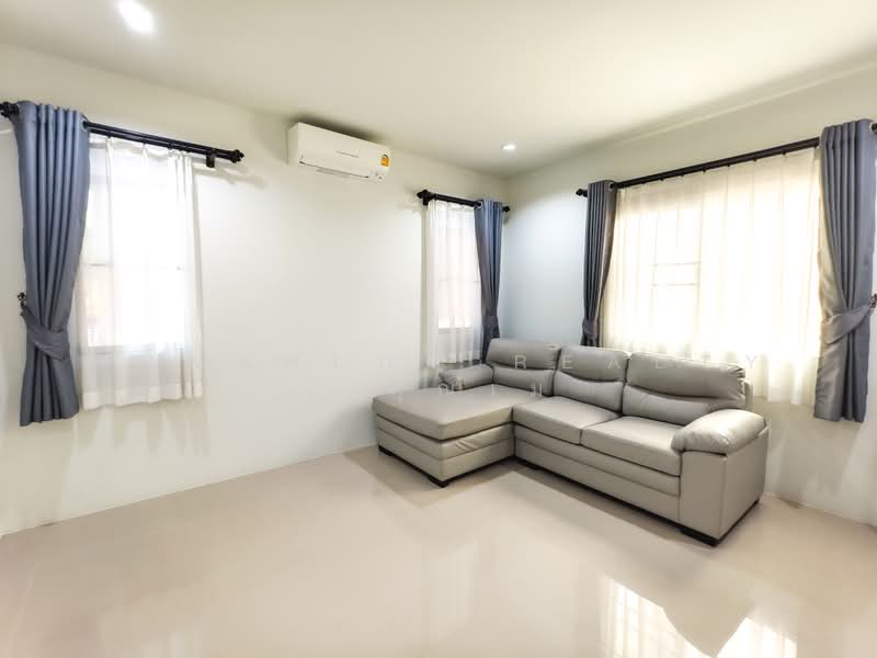 เดอะเฟิร์ส 4 บายสิรารมย์ (บายพาส-จอหอ), นครราชสีมา, มิตรภาพบายบาส นครราชสีมา-ขอนแก่น, จอหอ, เมืองนครราชสีมา, นครราชสีมา, 230 ตร.ม., บ้านเดี่ยว ขาย, โดย HOMEPLUS REALTY - คุณเม, 500442334 - DDproperty.com