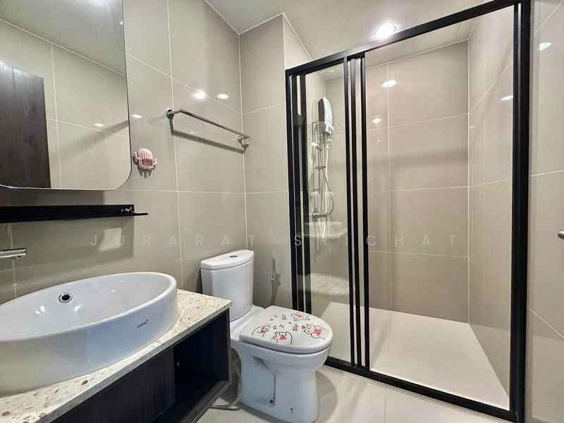 XT Huaikhwang, Bangkok, 244 Ratchadaphisek Road, Huai Khwang, Bangkok, 2 Bedrooms, 54 sqm, Condo For Rent, by Jurarat Srichat, 500442349 - DDproperty.com