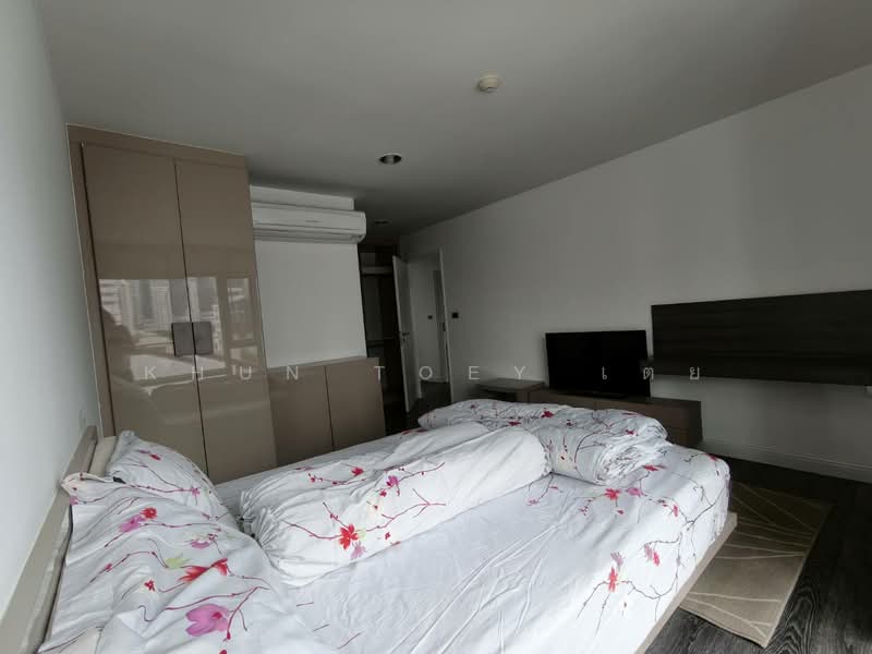 The Crest Sukhumvit 49, Bangkok, Sukhumvit 49, Khlong Tan Nua, Watthana, Bangkok, 2 Bedrooms, 70 sqm, Condo For Rent, by Khun Toey เตย, 500442364 - DDproperty.com