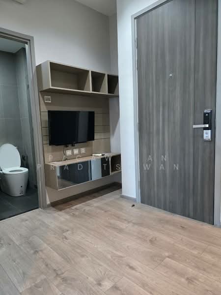 Whizdom Avenue Ratchada-Ladprao, Bangkok, Ladprao Road, Jom Phon, Chatuchak, Bangkok, 1 Bedroom, 30 sqm, Condo For Rent, by Pacawalan Praditsuwan, 500442405 - DDproperty.com