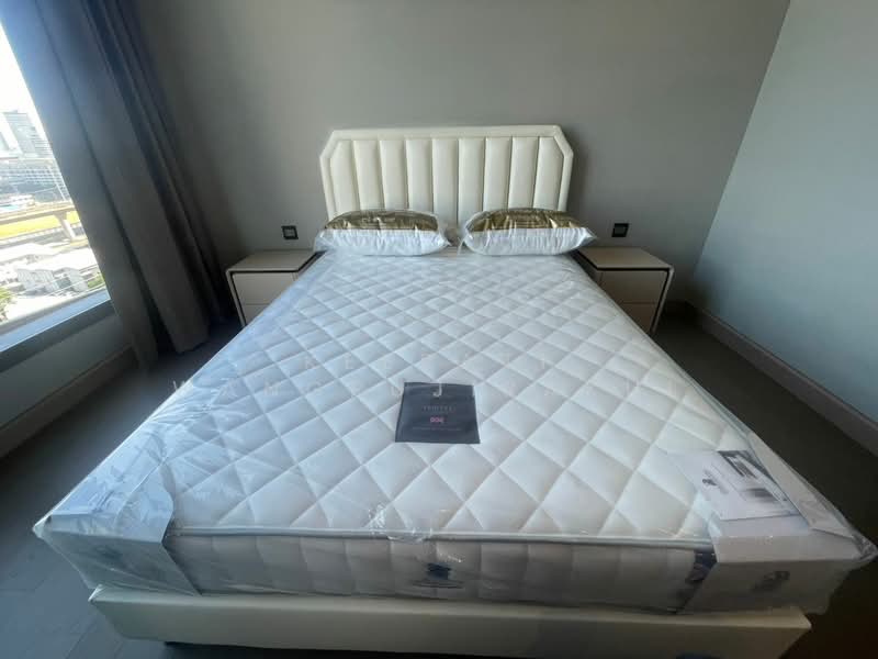 The Esse at Singha Complex, Bangkok, 1788 New Petchaburi Rd, Khlongtoei Nua, Watthana, Bangkok, 1 Bedroom, 35 sqm, Condo For Rent, by Keerati Wangrujirakul, 500442475 - DDproperty.com