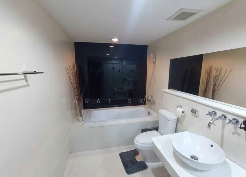 The Address Sukhumvit 42, Bangkok, 39  Soi Barbot 1, Sukhumvit Road, Phra Kanong, Khlong Toei, Bangkok, 2 Bedrooms, 90 sqm, Condo For Rent, by Jurarat Srichat, 500442483 - DDproperty.com