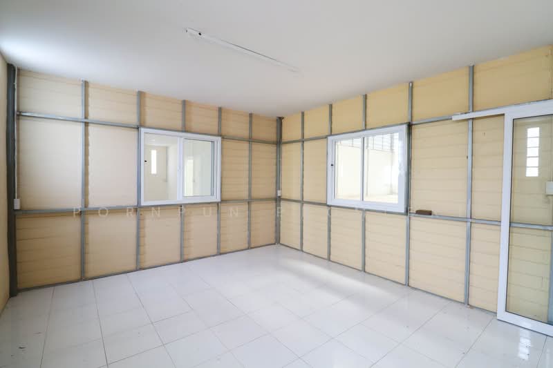 Warehouse for Rent with Office |Sukhumvit Road 332, Pattaya–Sattahip, Chonburi | Near U, Chon Buri (Pattaya), Bang Sa-re, Sattahip, Chon Buri (Pattaya), , 400 sqm, Warehouse/Factory For Rent, by Pornpun Promlert, 500442485 - DDproperty.com