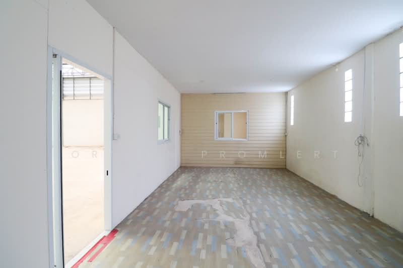 Warehouse for Rent with Office |Sukhumvit Road 332, Pattaya–Sattahip, Chonburi | Near U, Chon Buri (Pattaya), Bang Sa-re, Sattahip, Chon Buri (Pattaya), , 400 sqm, Warehouse/Factory For Rent, by Pornpun Promlert, 500442485 - DDproperty.com
