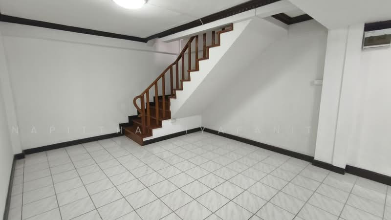 Soi Chan 13, Bangkok, จันทน์ 13, Chong Nonsi, Yan Nawa, Bangkok, 2 Bedrooms, 250 sqm, Townhouse For Rent, by Napittha Tiyapanitkun, 500442496 - DDproperty.com