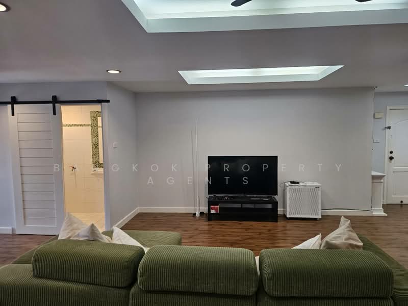 Beverly Hill Mansion Sukhumvit 63, Bangkok, Sukhumvit Road, Phra Kanong Nua, Watthana, Bangkok, 2 Bedrooms, 135 sqm, Condo For Rent, by BANGKOK PROPERTY AGENTS, 500442514 - DDproperty.com