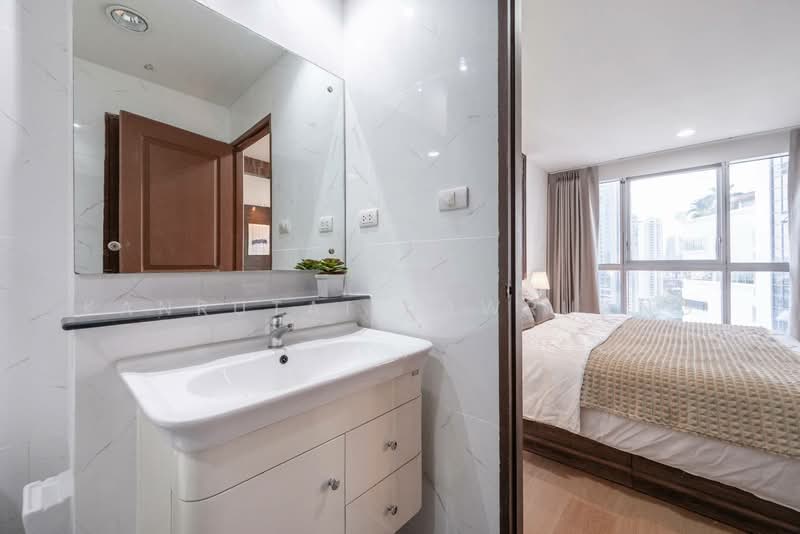 The Waterford Diamond Tower Sukhumvit, Bangkok, 758/18  Soi Sukhumvit 30/1, Sukhumvit Road, Khlong Toei, Bangkok, 2 Bedrooms, 68 sqm, Condo For Sale, by Kanrutai Dawruang, 500442532 - DDproperty.com