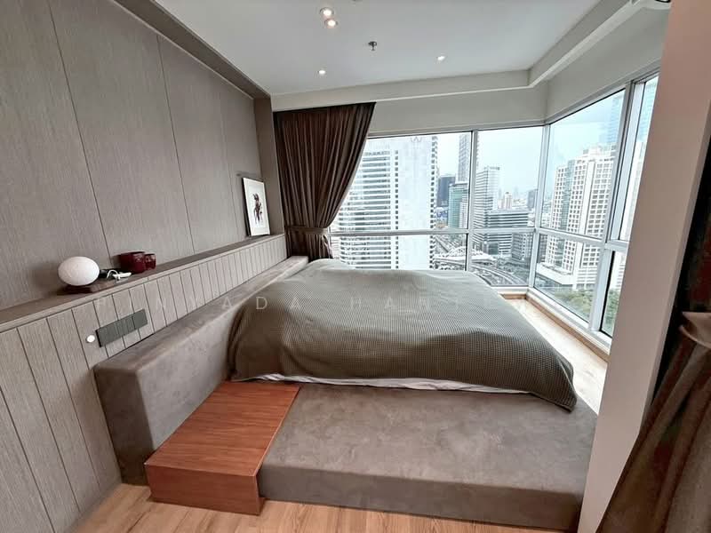 Silom Suite, Bangkok, Soi Sathorn 12, Sathorn Road, Silom, Bang Rak, Bangkok, 2 Bedrooms, 73 sqm, Condo For Sale, by Pinyada Hantewee, 500442547 - DDproperty.com