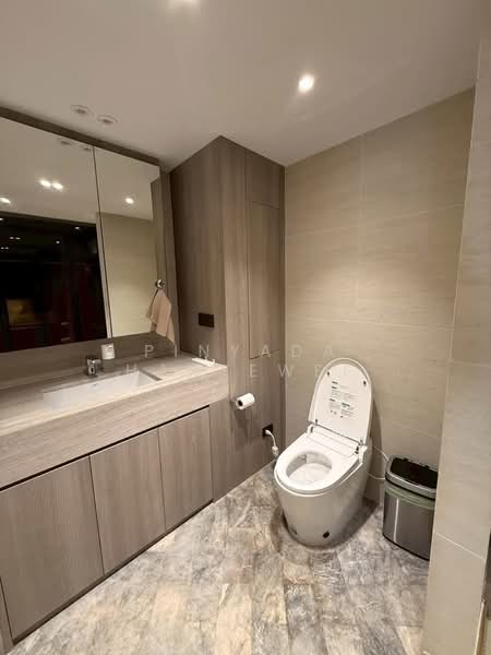Silom Suite : สีลม สวีท, กรุงเทพ, ซอยสาทร 12 ถนนสาทร, สีลม, บางรัก, กรุงเทพ, 73 ตร.ม., คอนโด ขาย, โดย Pinyada Hantewee, 500442547 - DDproperty.com