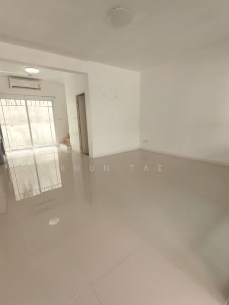 Indy Bangna km.7(1), Samut Prakan, Bangna-Trad Road, Bang Kaeo, Bang Plee, Samut Prakan, 2 Bedrooms, 120 sqm, Townhouse For Rent, by Khun Tae, 500442554 - DDproperty.com