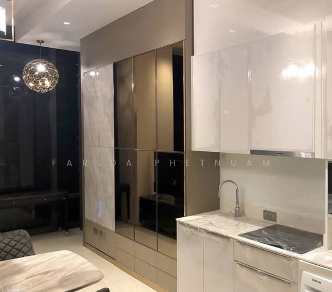 ASHTON Silom, Bangkok, 166 Silom Road, Bang Rak, Bangkok, 2 Bedrooms, 75 sqm, Condo For Rent, by Farida Phetnuam, 500442591 - DDproperty.com